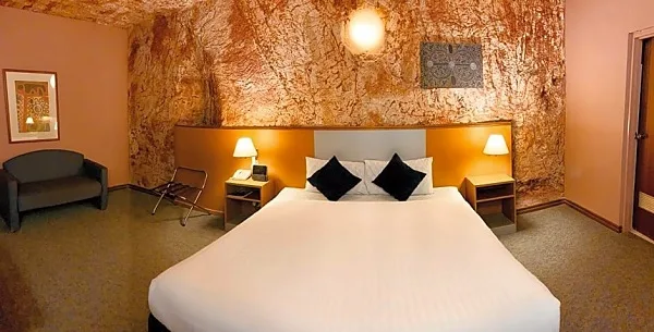 Desert Cave Hotel Coober Pedy Travel Guide